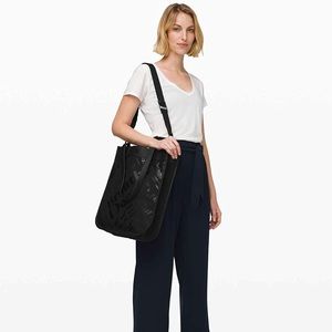 Lululemon Now and Always Tote